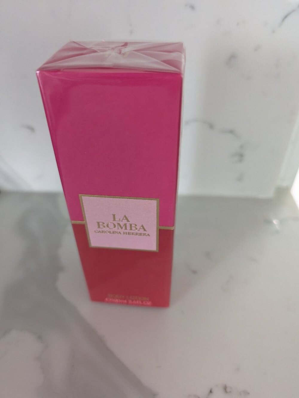 Carolina Herrerra la bomba body lotion new in box